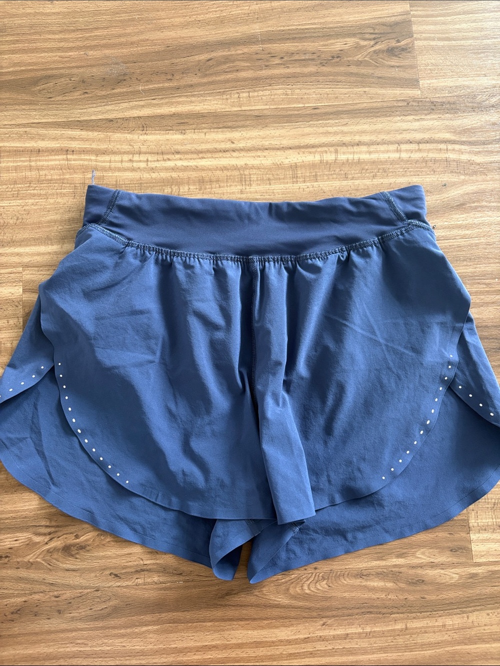 Lululemon navy high waist shorts with liner